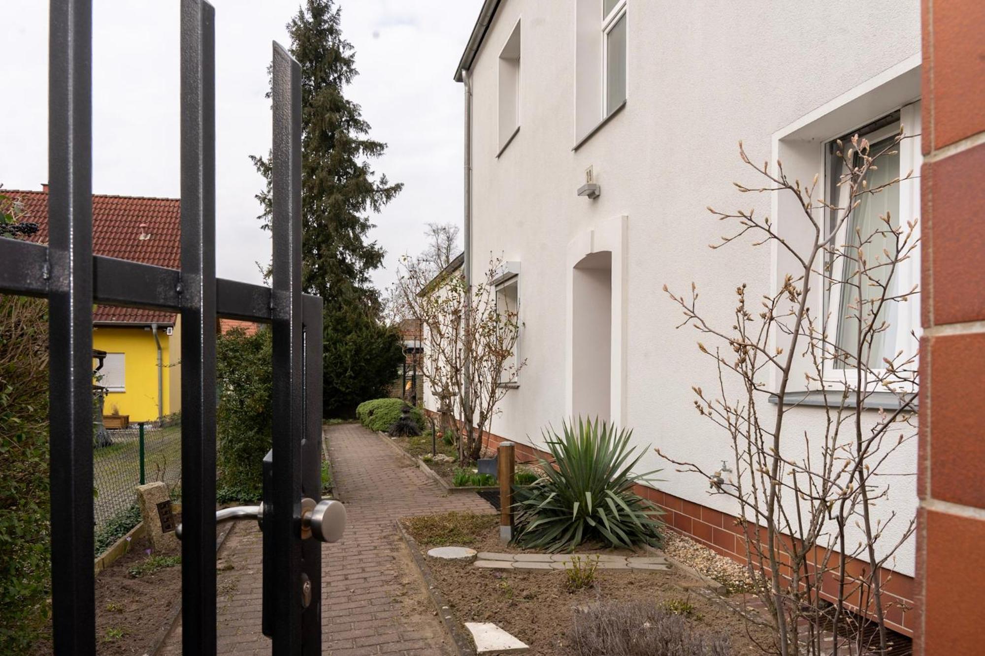 Rosewood - Apartment By Comfort Housing Falkensee Zewnętrze zdjęcie